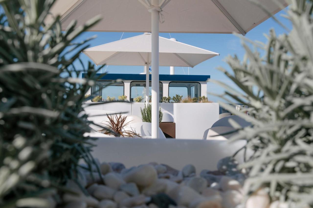 Costa Do Sal Hotel Boat Lounge أفيرو المظهر الخارجي الصورة