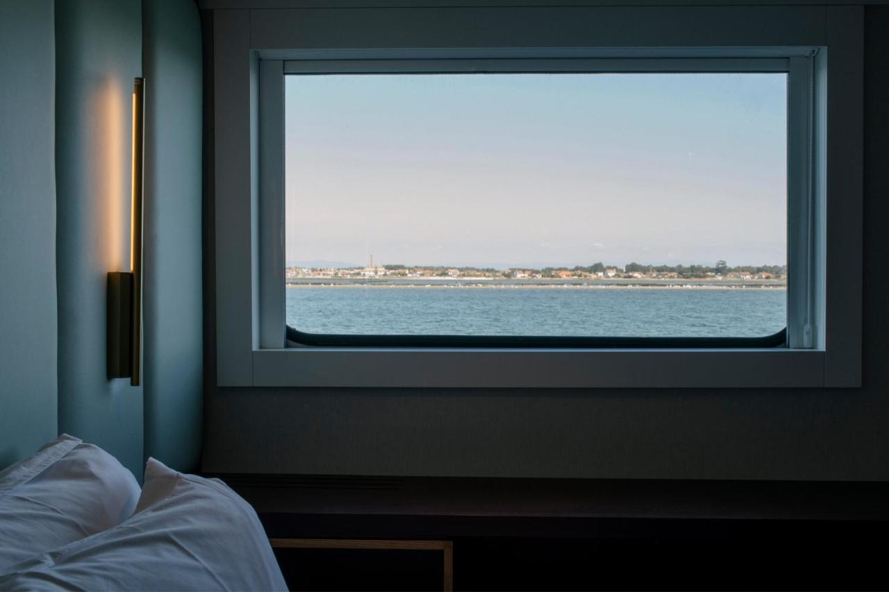 Costa Do Sal Hotel Boat Lounge أفيرو الغرفة الصورة